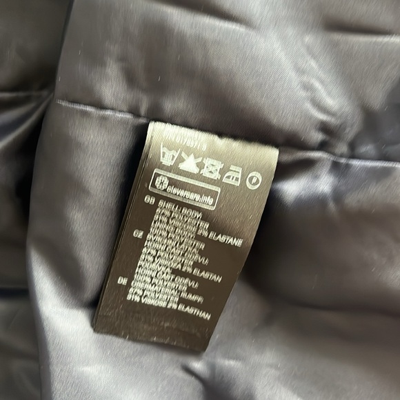 H&M navy and white blazer - Picture 5 of 6